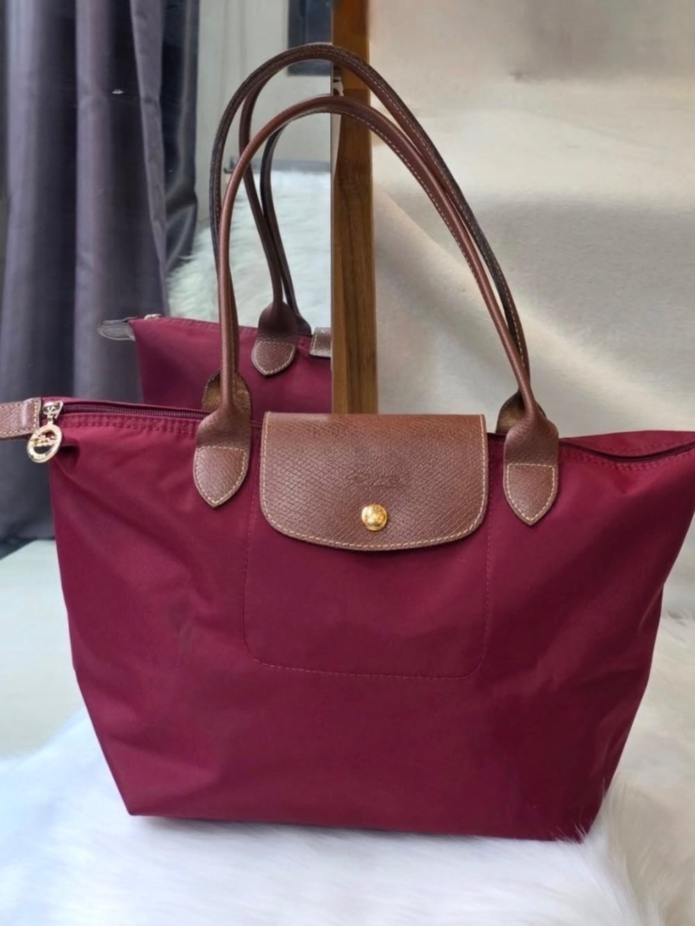 New Longchamp medium tote - Picture 2 of 8